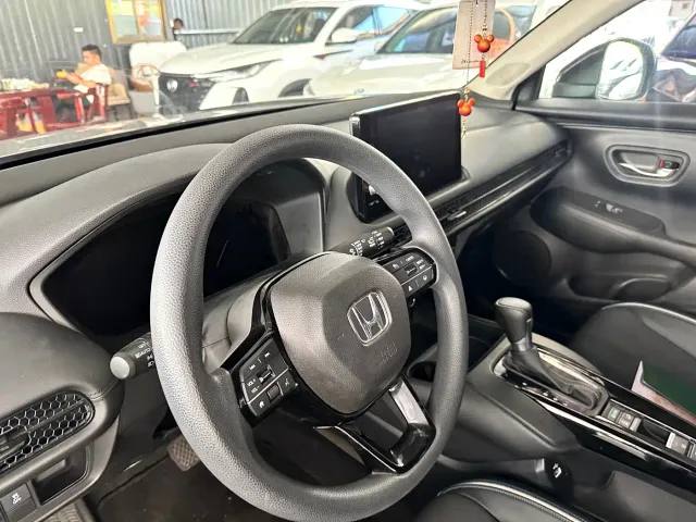 Honda HR-V — Фото автомобиля 11