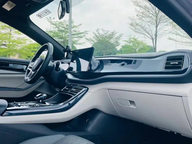 BYD Qin PLUS — Фото автомобиля 12