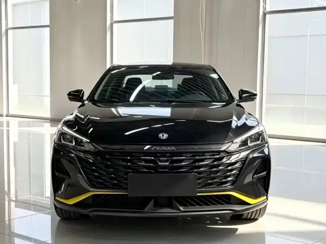 Dongfeng Yixuan — Фото автомобиля 2