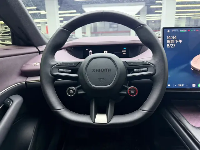 Xiaomi SU7 — Фото автомобиля 12