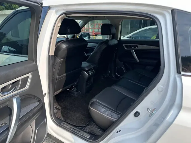 Honda Avancier — Фото автомобиля 5