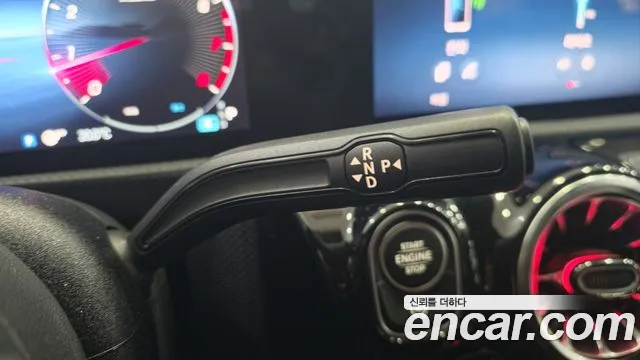 Mercedes-Benz A-Class W177 — Фото автомобиля 9