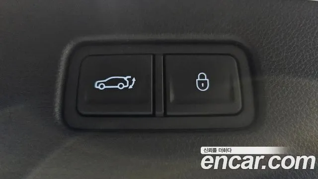 Genesis GV70 2.5T Бензин AWD — Фото автомобиля 14