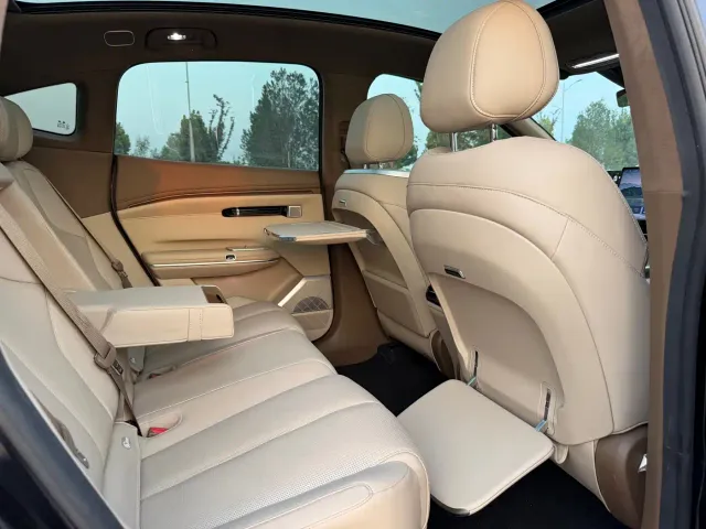 GAC Hyptec HT — Фото автомобиля 21