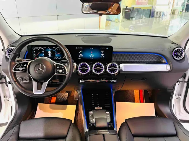 Mercedes-Benz GLB-Class — Фото автомобиля 9