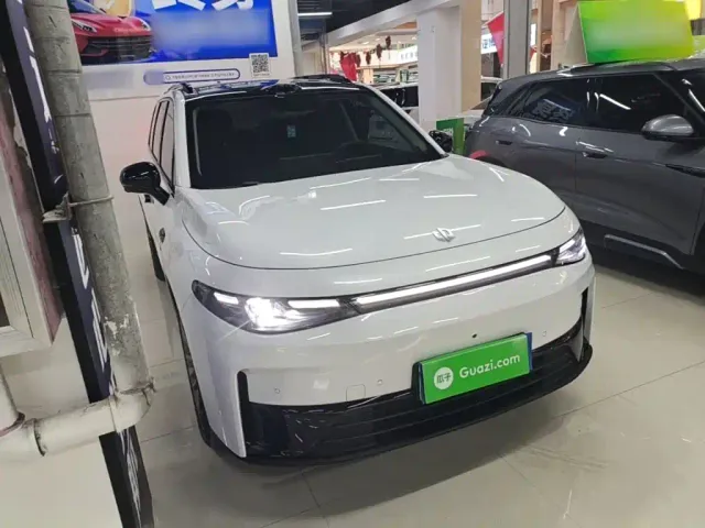 Leapmotor C16 — Фото автомобиля 3