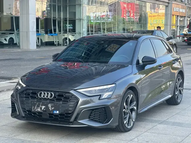 Фотография автомобиля — Audi A3