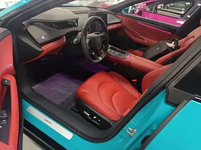 Xiaomi SU7 — Фото автомобиля 14