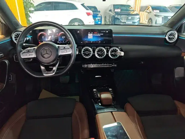 Mercedes-Benz A-Class — Фото автомобиля 9