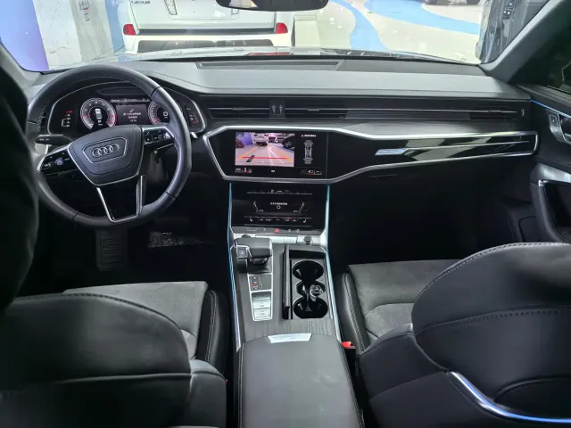 Audi A6L — Фото автомобиля 11