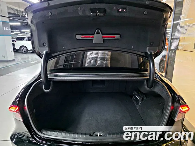 Hyundai Grandeur (New) Hybrid — Фото автомобиля 6