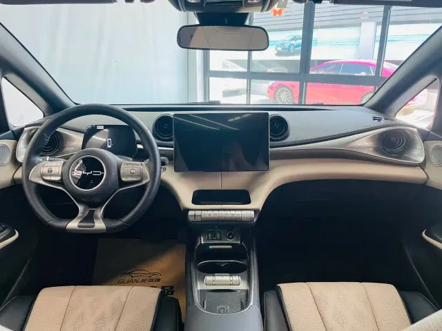 BYD Dolphin — Фото автомобиля 7