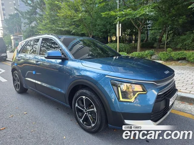 Фотография автомобиля — Kia Niro The All New Niro