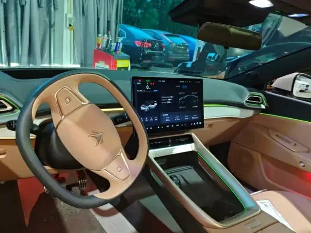 Arcfox Alpha S5 — Фото автомобиля 5