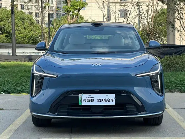IM Motors LS6 — Фото автомобиля 2