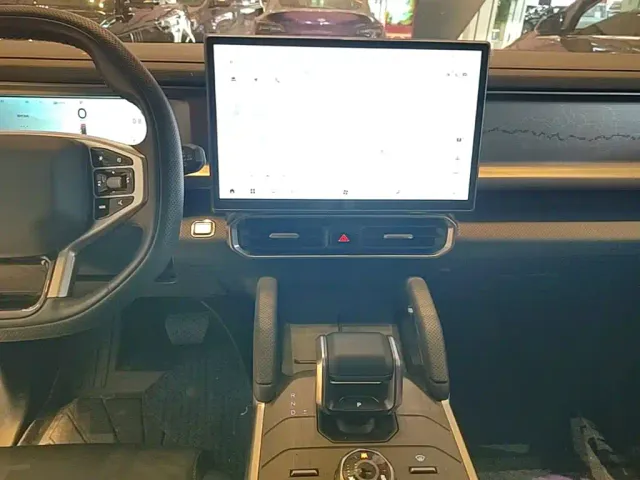Jetour T2 — Фото автомобиля 12