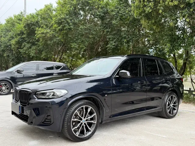 Фотография автомобиля — BMW X3