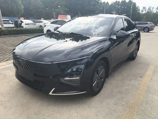 Фотография автомобиля — Wuling Starlight
