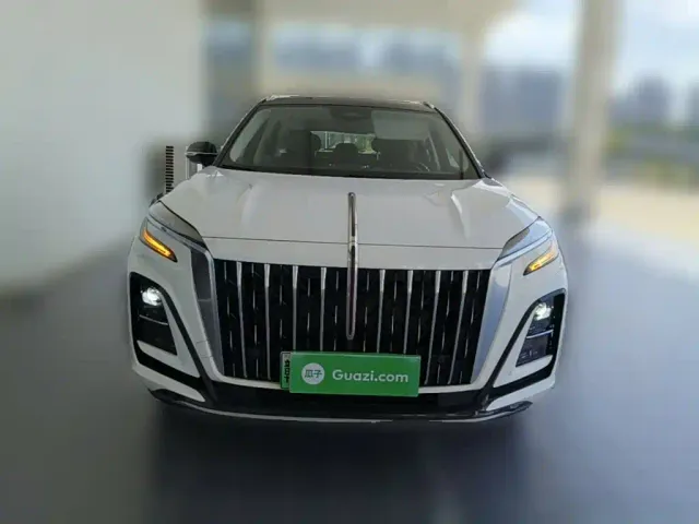 Hongqi HS3 PHEV — Фото автомобиля 4
