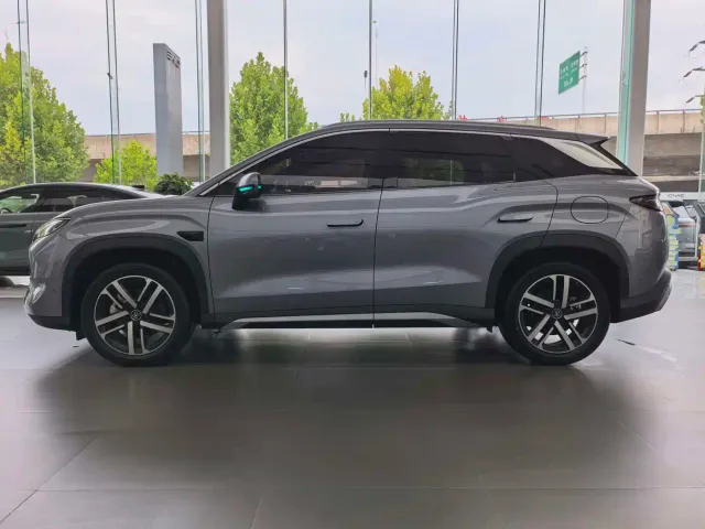 BYD Song L DM-i — Фото автомобиля 3