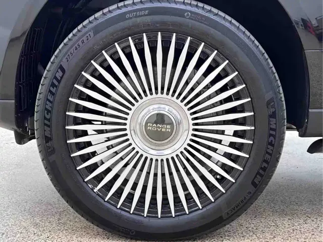 Land Rover Range Rover — Фото автомобиля 6