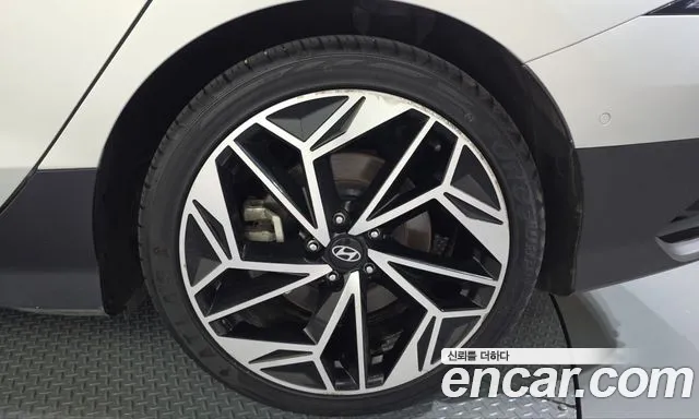 Hyundai Ioniq 6 — Фото автомобиля 6
