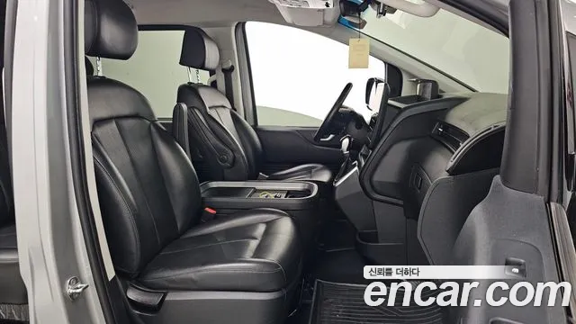 Hyundai Staria Staria Карго 5 мест — Фото автомобиля 23