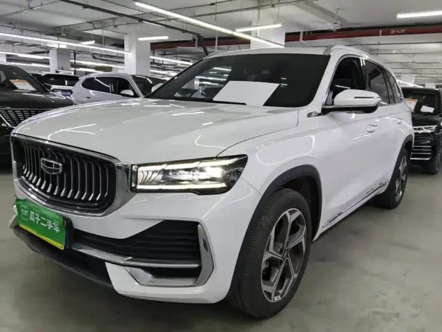 Фотография автомобиля — Geely Xingyue L
