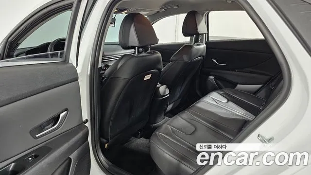 Hyundai AVANTE Modern — Фото автомобиля 12