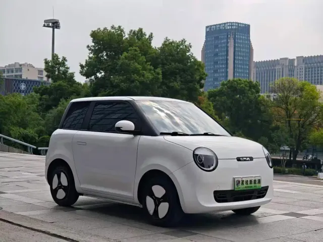 Changan Lumin — Фото автомобиля 3