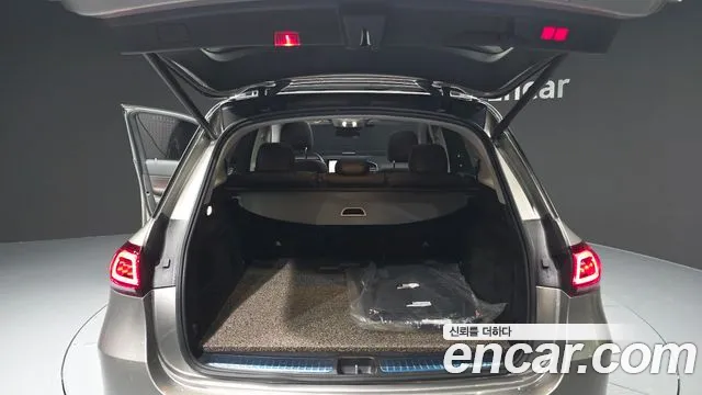 Mercedes-Benz GLE-Class — Фото автомобиля 20