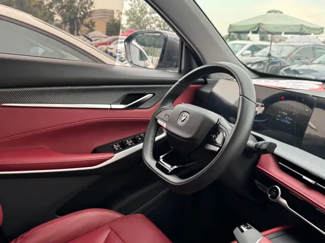 Changan CS75 Plus — Фото автомобиля 13