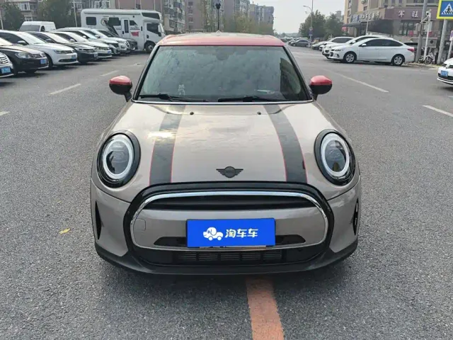 MINI Hatch — Фото автомобиля 2