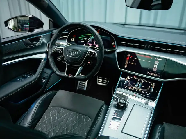 Audi A7L — Фото автомобиля 5