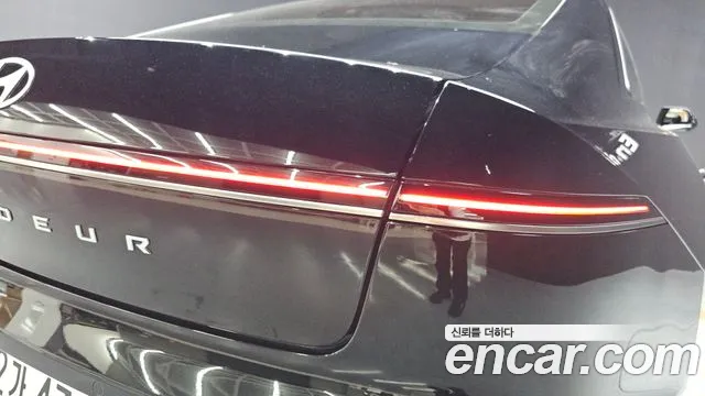 Hyundai Grandeur — Фото автомобиля 23