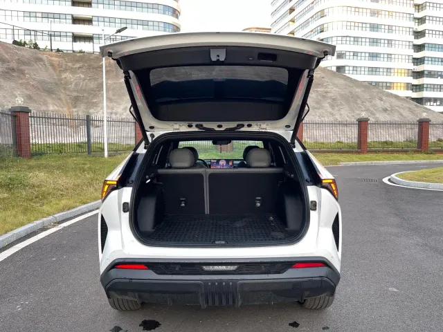 Geely Boyue — Фото автомобиля 12
