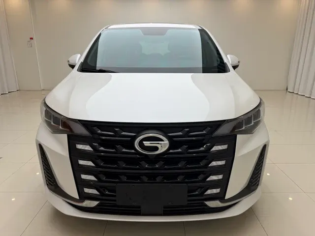 GAC Trumpchi M6 — Фото автомобиля 2