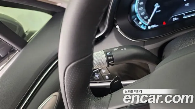 Genesis GV70 2.5T Бензин 2WD — Фото автомобиля 26
