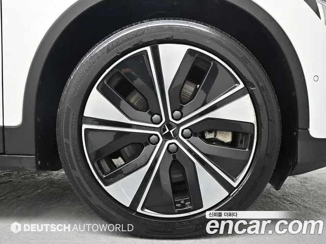 Polestar Polestar 2 — Фото автомобиля 19