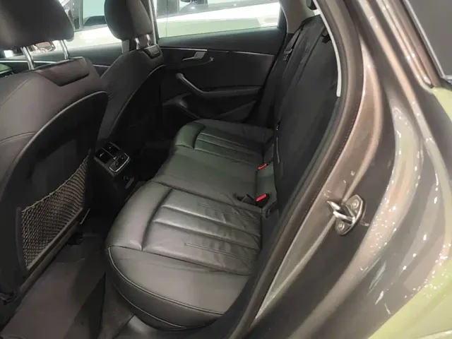Audi A4 — Фото автомобиля 16