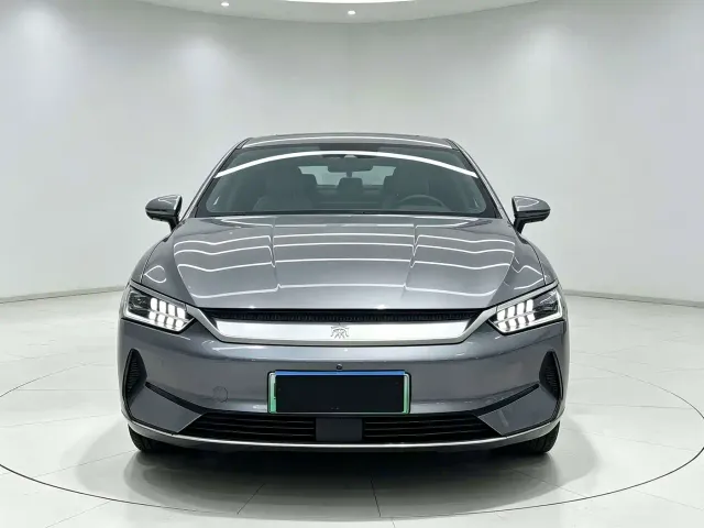 BYD Qin PLUS — Фото автомобиля 2