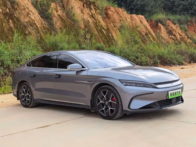BYD Han — Фото автомобиля 3