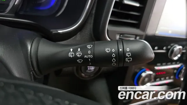 Renault-KoreaSamsung QM6 Новый QM6 2.0 GDe RE Signature 2WD — Фото автомобиля 26