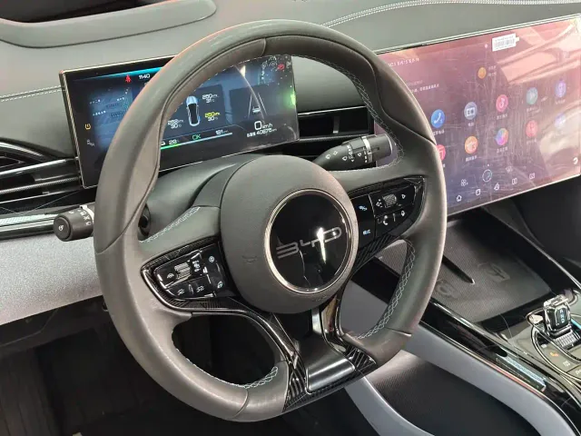 BYD Seal — Фото автомобиля 15