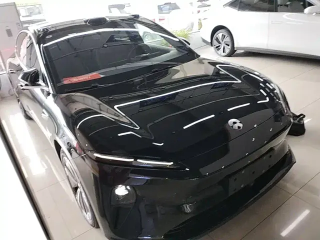 Nio ET5 Touring — Фото автомобиля 3