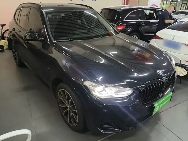BMW X3 — Фото автомобиля 3