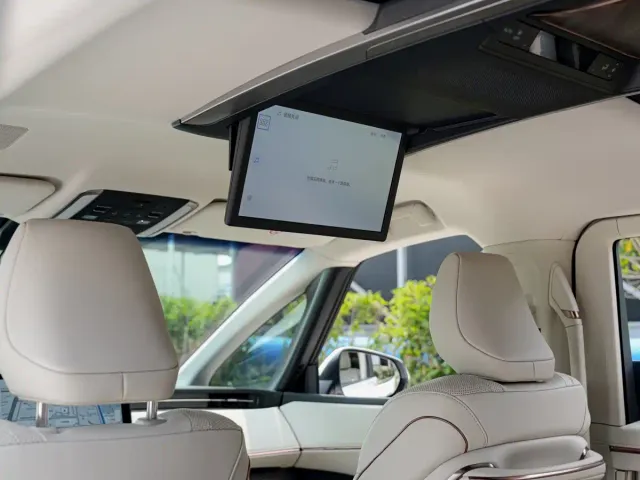 Lexus Lexus LM 2025 Model 500h Six-Seater Prestige Edition — Фото автомобиля 13