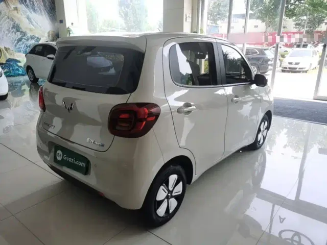 Wuling Hongguang Mini EV — Фото автомобиля 4