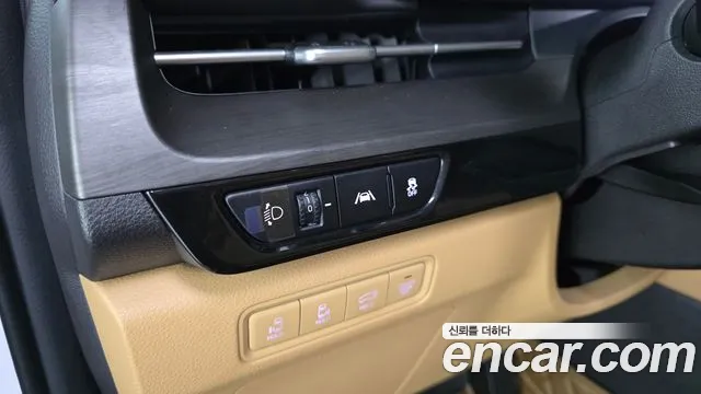 Kia Canival Carnival 4 поколение Бензин 9 мест Signature — Фото автомобиля 13