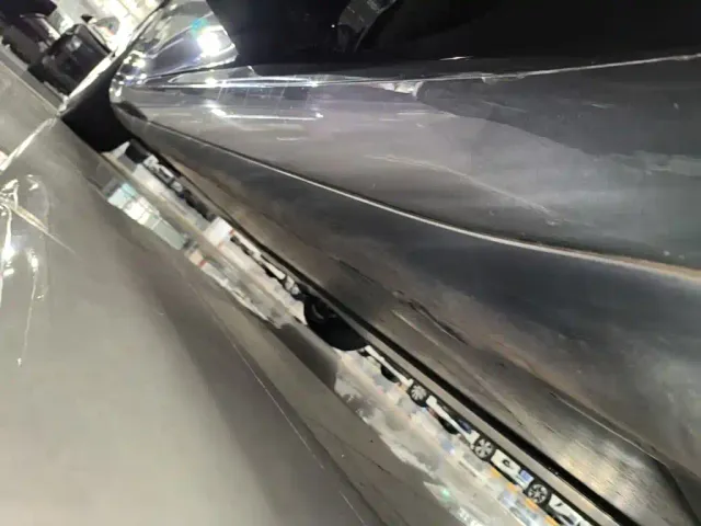 Tesla Model 3 — Фото автомобиля 21
